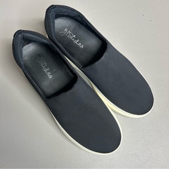 J Slides Slip On Black Shoe Platform Comfort Slides Womens Size 8 - Picture 2 of 6